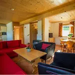 Hébergement de vacances Holiday Homes In 384