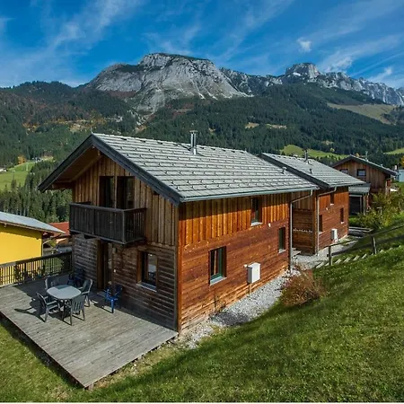 Holiday Homes In 384 Dom wakacyjny *