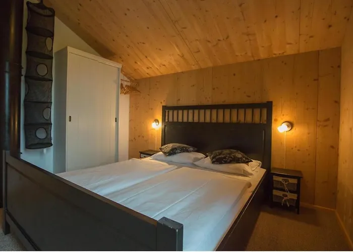 Holiday Homes In 384 Dom wakacyjny *